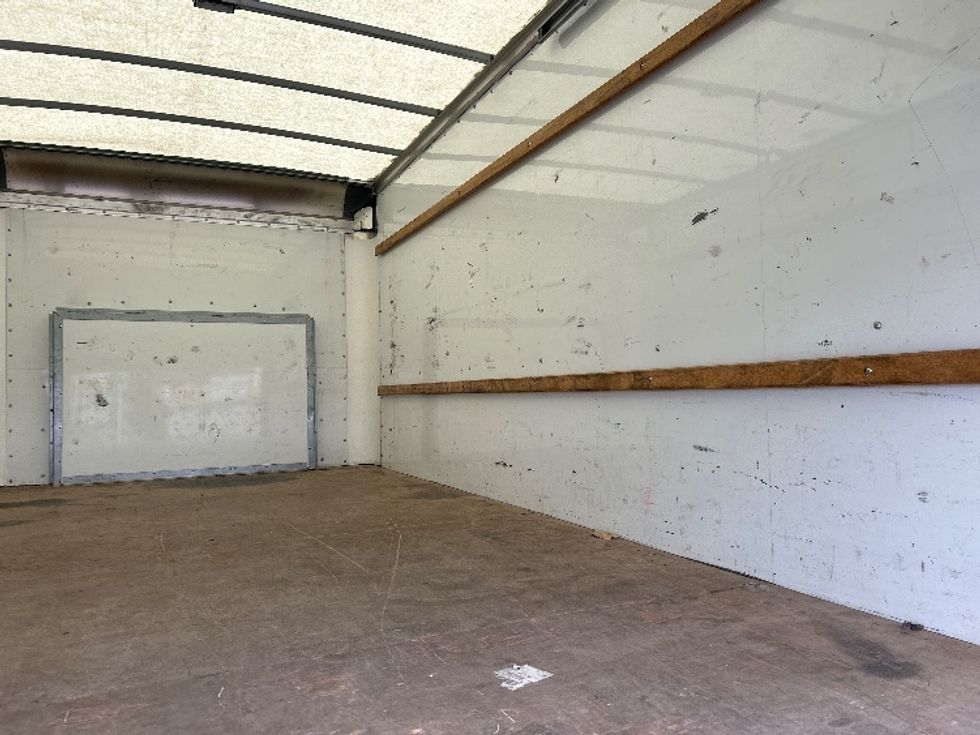 Light Duty Box Truck-Light and Medium Duty Trucks-Ford-2022-E350-Sioux Falls-SD-103,551\n\t\tmiles-$ 29,750 - Image 12