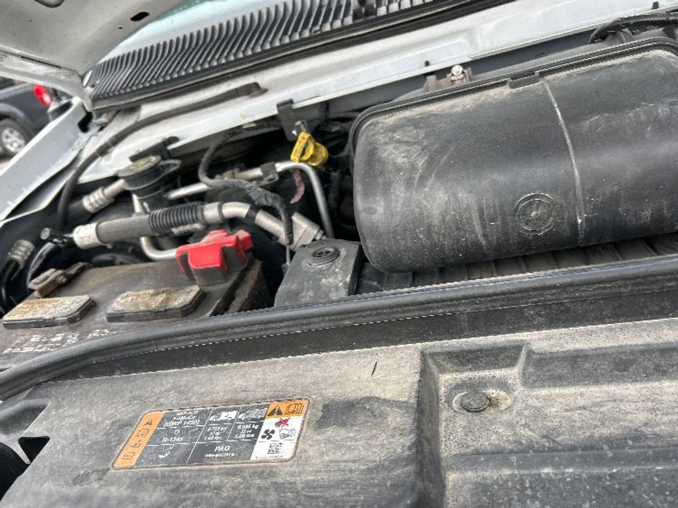 Light Duty Box Truck-Light and Medium Duty Trucks-Ford-2022-E350-Sioux Falls-SD-103,551\n\t\tmiles-$ 29,750 - Image 23