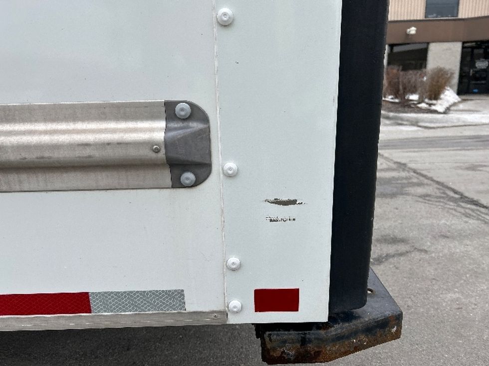 Light Duty Box Truck-Light and Medium Duty Trucks-Ford-2022-E350-Sioux Falls-SD-103,551\n\t\tmiles-$ 29,750 - Image 25