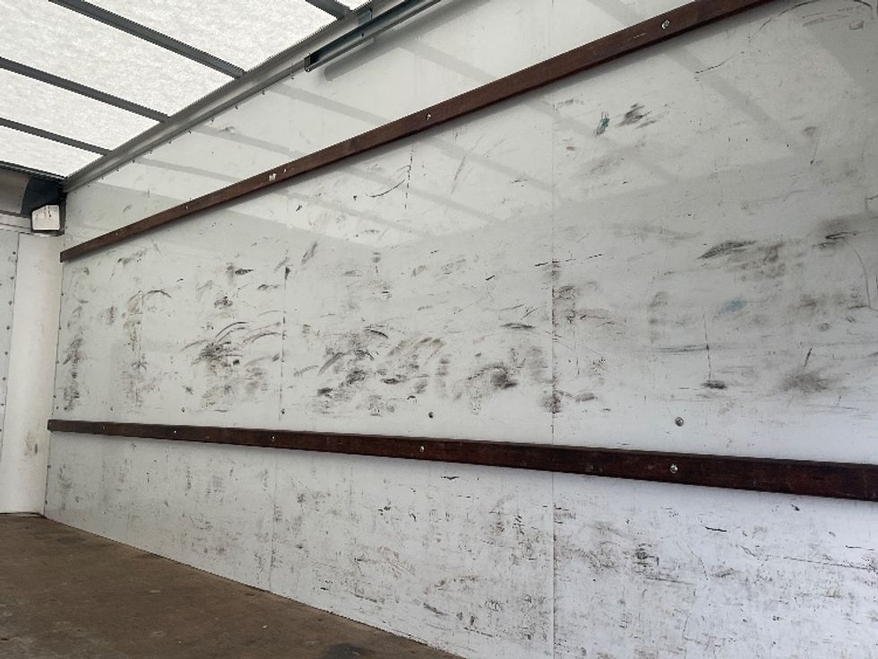 Light Duty Box Truck-Light and Medium Duty Trucks-Ford-2022-E350-South Bend-IN-100,699\n\t\tmiles-$ 29,750 - Image 12