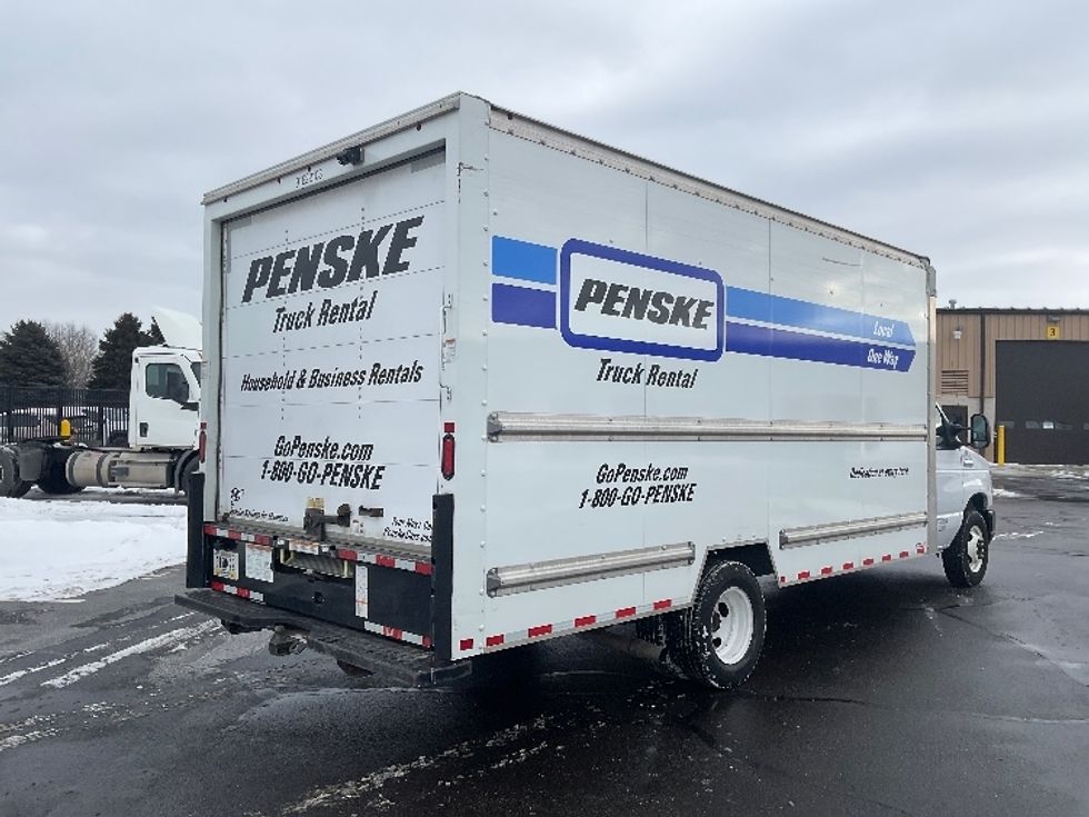 Light Duty Box Truck-Light and Medium Duty Trucks-Ford-2022-E350-South Bend-IN-100,699\n\t\tmiles-$ 29,750 - Image 13