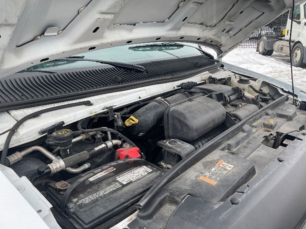 Light Duty Box Truck-Light and Medium Duty Trucks-Ford-2022-E350-South Bend-IN-100,699\n\t\tmiles-$ 29,750 - Image 23