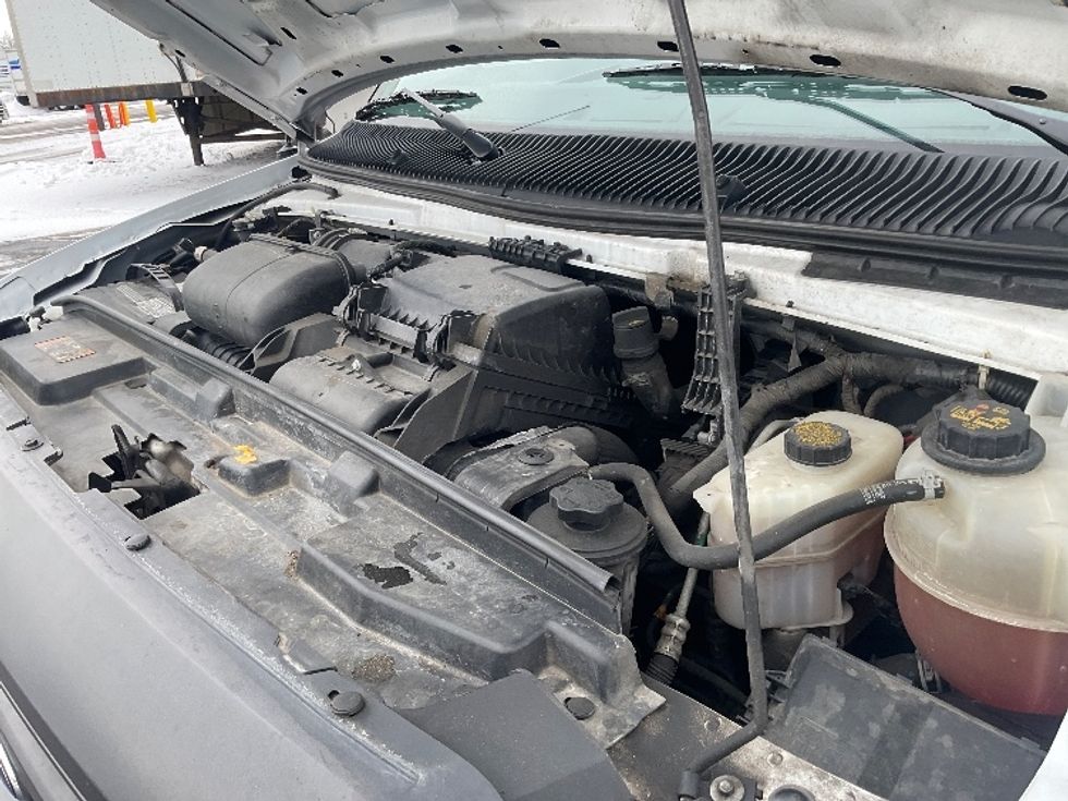 Light Duty Box Truck-Light and Medium Duty Trucks-Ford-2022-E350-South Bend-IN-100,699\n\t\tmiles-$ 29,750 - Image 24