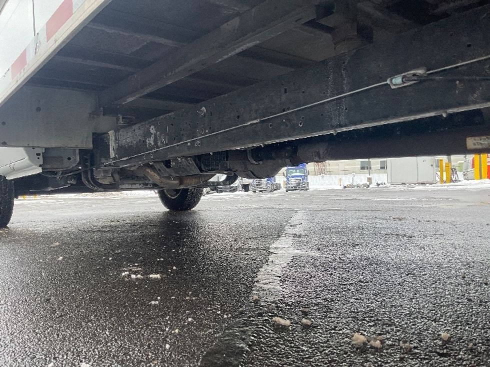 Light Duty Box Truck-Light and Medium Duty Trucks-Ford-2022-E350-South Bend-IN-100,699\n\t\tmiles-$ 29,750 - Image 5