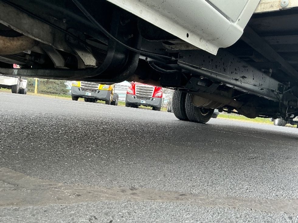 Light Duty Box Truck-Light and Medium Duty Trucks-Ford-2022-E350-South Bend-IN-134,275\n\t\tmiles-$ 24,750 - Image 5