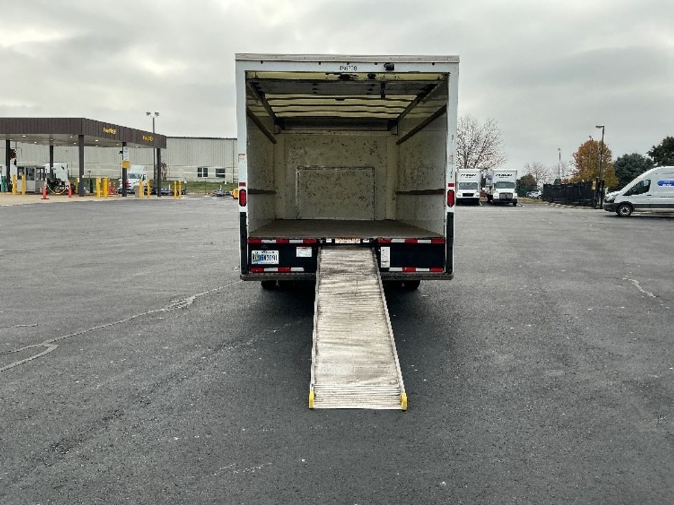Light Duty Box Truck-Light and Medium Duty Trucks-Ford-2022-E350-South Bend-IN-134,275\n\t\tmiles-$ 24,750 - Image 9