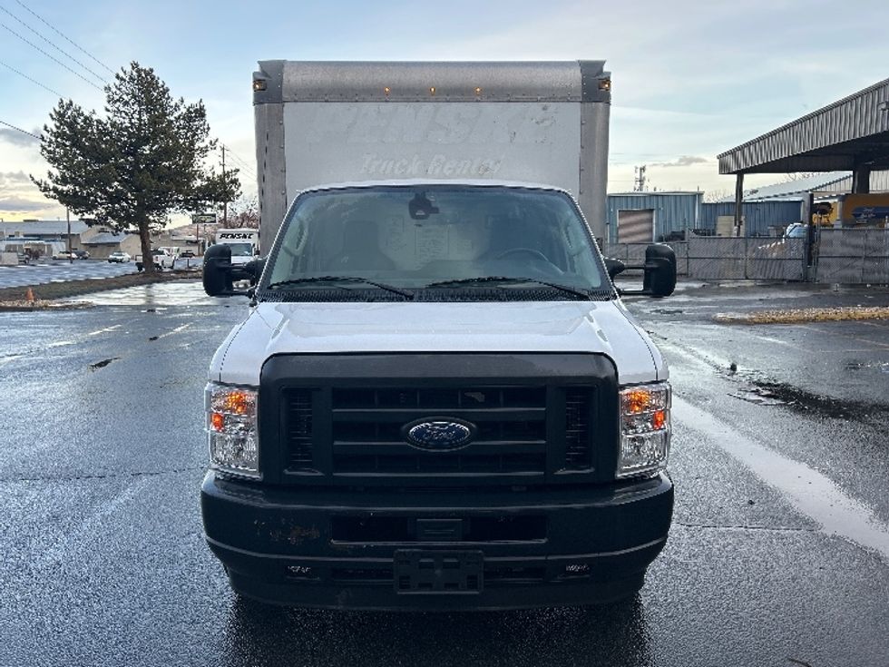 Light Duty Box Truck-Light and Medium Duty Trucks-Ford-2022-E350-Sparks-NV-100,282\n\t\tmiles-$ 32,000 - Image 2