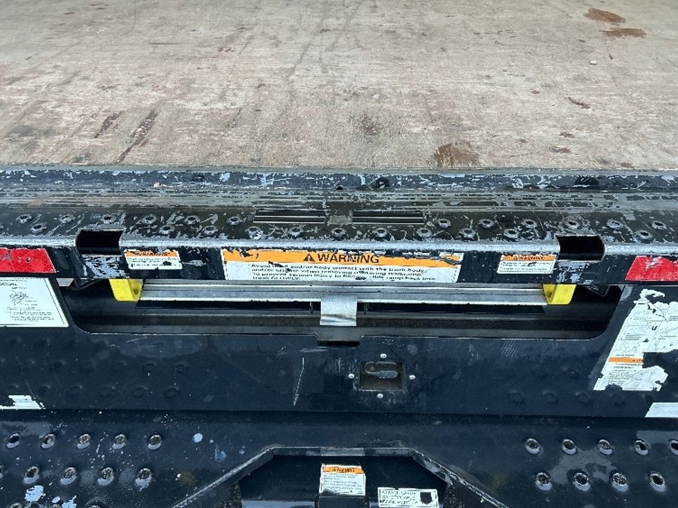 Light Duty Box Truck-Light and Medium Duty Trucks-Ford-2022-E350-Sparks-NV-100,282\n\t\tmiles-$ 32,000 - Image 9