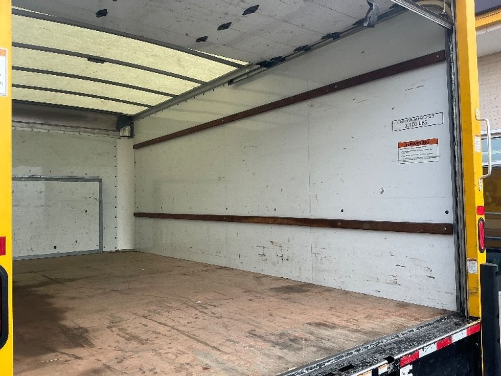 Light Duty Box Truck-Light and Medium Duty Trucks-Ford-2022-E350-Spartanburg-SC-99,760\n\t\tmiles-$ 29,750 - Image 11
