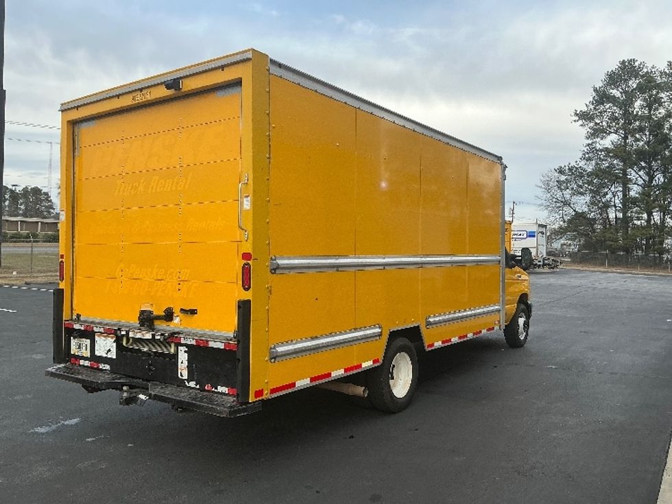 Light Duty Box Truck-Light and Medium Duty Trucks-Ford-2022-E350-Spartanburg-SC-99,760\n\t\tmiles-$ 29,750 - Image 12