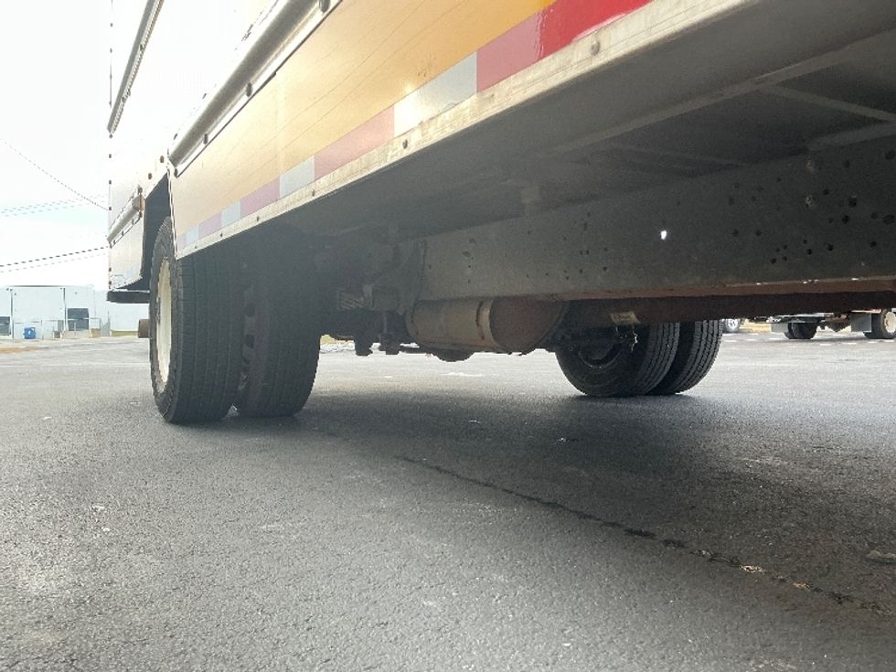 Light Duty Box Truck-Light and Medium Duty Trucks-Ford-2022-E350-Spartanburg-SC-99,760\n\t\tmiles-$ 29,750 - Image 13