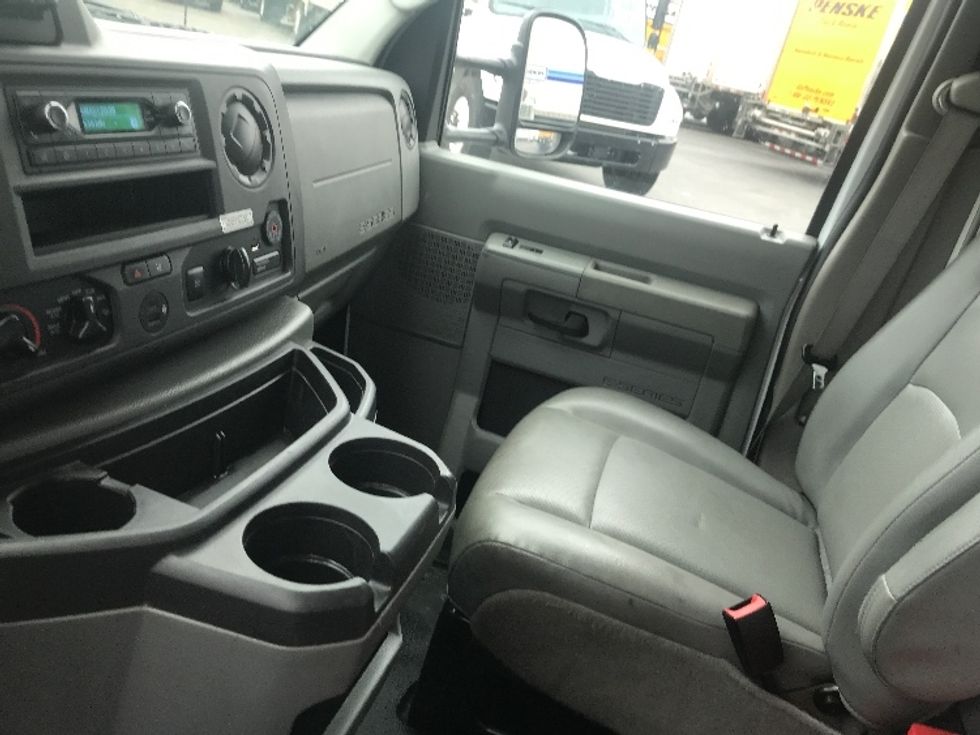 Light Duty Box Truck-Light and Medium Duty Trucks-Ford-2022-E350-Spokane Valley-WA-72,512\n\t\tmiles-$ 35,000 - Image 18