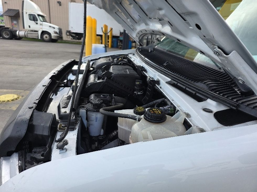 Light Duty Box Truck-Light and Medium Duty Trucks-Ford-2022-E350-Spokane Valley-WA-72,512\n\t\tmiles-$ 35,000 - Image 24