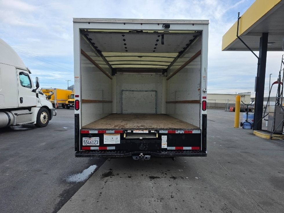 Light Duty Box Truck-Light and Medium Duty Trucks-Ford-2022-E350-Spokane Valley-WA-72,512\n\t\tmiles-$ 35,000 - Image 9