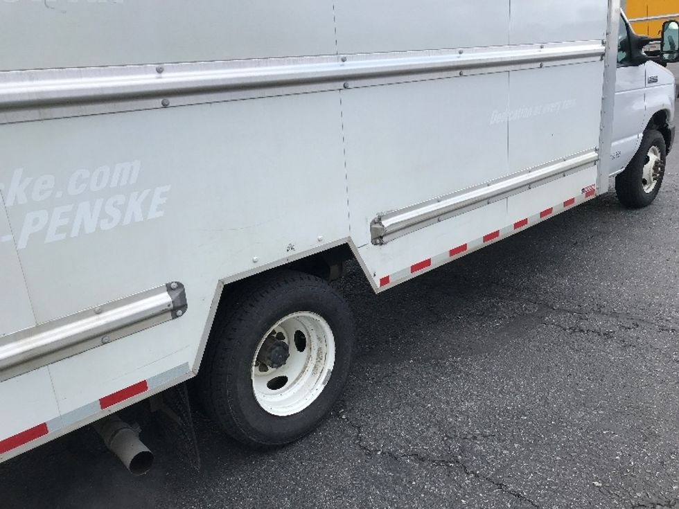 Light Duty Box Truck-Light and Medium Duty Trucks-Ford-2022-E350-Spokane Valley-WA-92,057\n\t\tmiles-$ 33,250 - Image 14