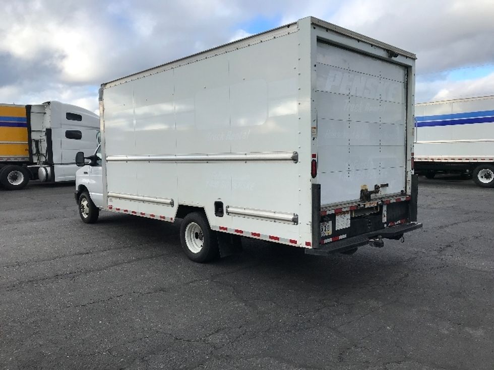 Light Duty Box Truck-Light and Medium Duty Trucks-Ford-2022-E350-Spokane Valley-WA-92,057\n\t\tmiles-$ 33,250 - Image 6