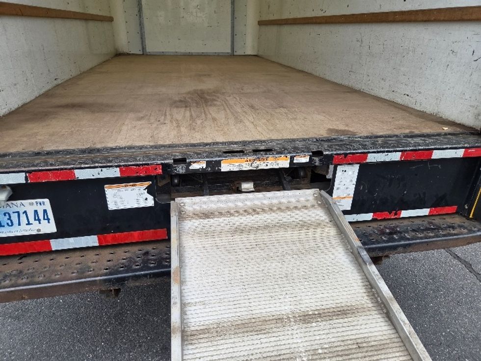 Light Duty Box Truck-Light and Medium Duty Trucks-Ford-2022-E350-Springfield-MA-144,721\n\t\tmiles-$ 20,250 - Image 10