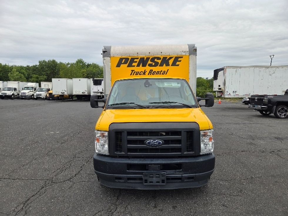 Light Duty Box Truck-Light and Medium Duty Trucks-Ford-2022-E350-Springfield-MA-144,721\n\t\tmiles-$ 20,250 - Image 2