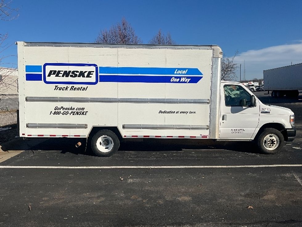 Light Duty Box Truck-Light and Medium Duty Trucks-Ford-2022-E350-Springfield-MO-102,717\n\t\tmiles-$ 30,000 - Image 13