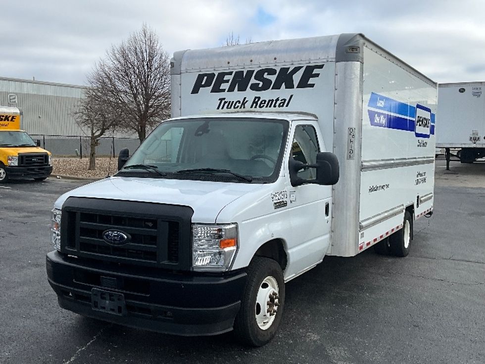 Light Duty Box Truck-Light and Medium Duty Trucks-Ford-2022-E350-Springfield-MO-102,717\n\t\tmiles-$ 30,000 - Image 3