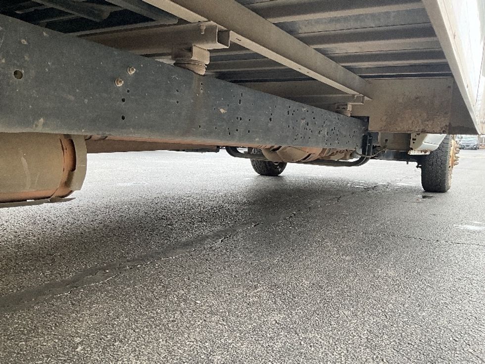 Light Duty Box Truck-Light and Medium Duty Trucks-Ford-2022-E350-Springfield-MO-104,716\n\t\tmiles-$ 29,750 - Image 12