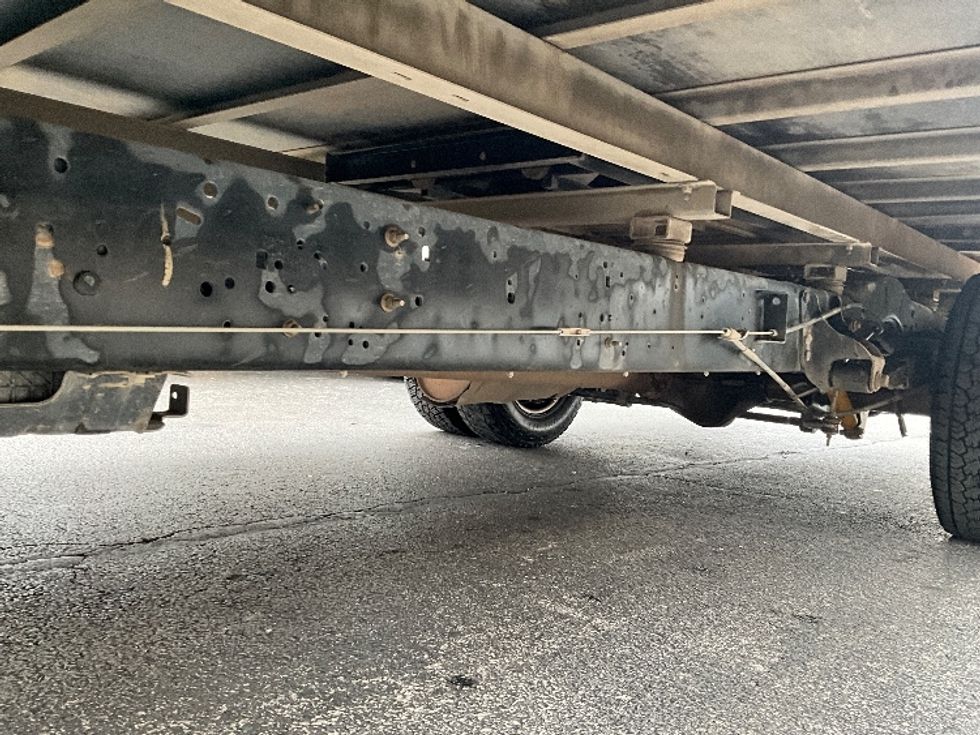 Light Duty Box Truck-Light and Medium Duty Trucks-Ford-2022-E350-Springfield-MO-104,716\n\t\tmiles-$ 29,750 - Image 5