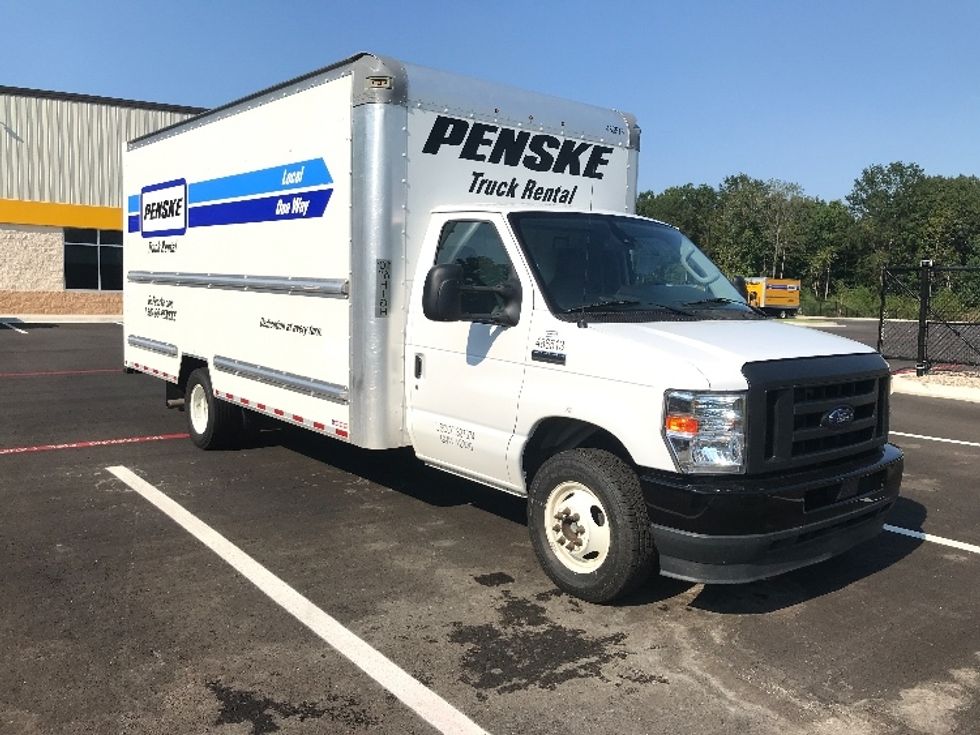 Light Duty Box Truck-Light and Medium Duty Trucks-Ford-2022-E350-Springfield-MO-120,764\n\t\tmiles-$ 27,000 - Image 1