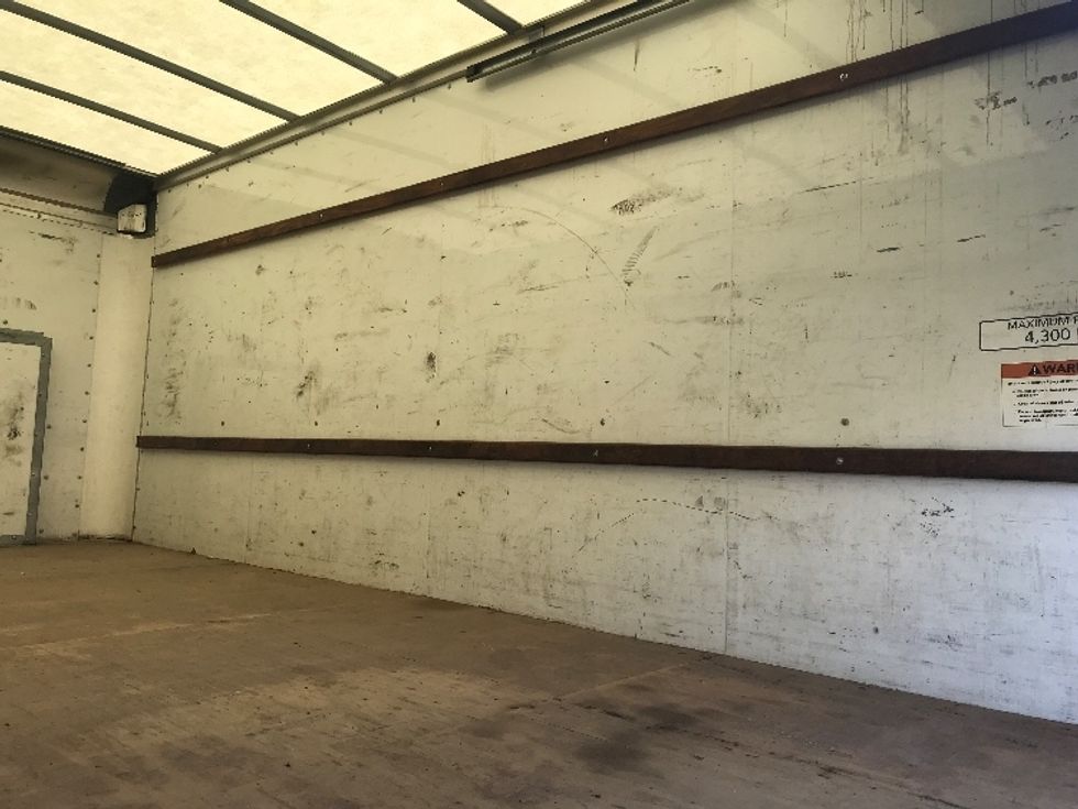 Light Duty Box Truck-Light and Medium Duty Trucks-Ford-2022-E350-Springfield-MO-120,764\n\t\tmiles-$ 27,000 - Image 12