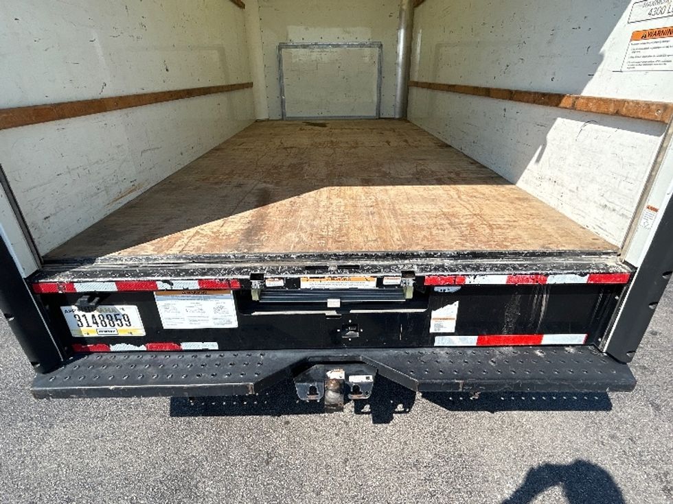 Light Duty Box Truck-Light and Medium Duty Trucks-Ford-2022-E350-Springfield-MO-168,984\n\t\tmiles-$ 20,000 - Image 10