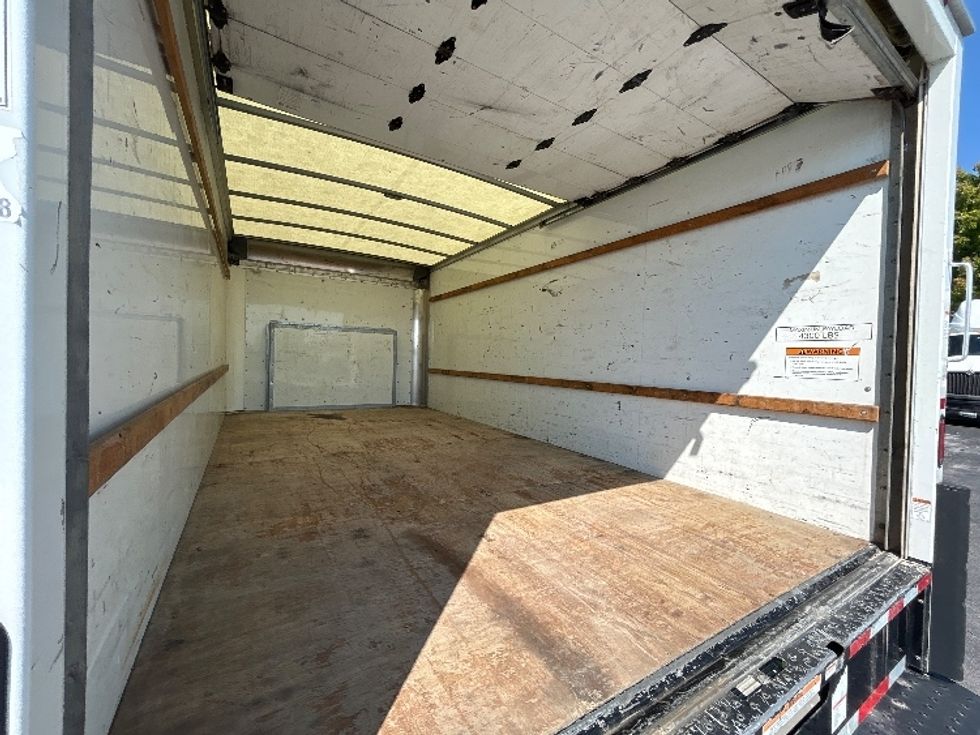 Light Duty Box Truck-Light and Medium Duty Trucks-Ford-2022-E350-Springfield-MO-168,984\n\t\tmiles-$ 20,000 - Image 12