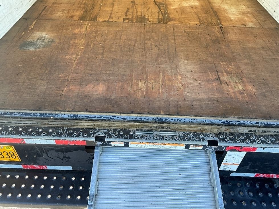 Light Duty Box Truck-Light and Medium Duty Trucks-Ford-2022-E350-Springfield-MO-97,349\n\t\tmiles-$ 11,500 - Image 6