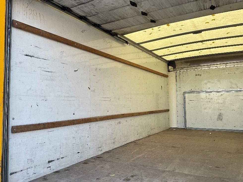 Light Duty Box Truck-Light and Medium Duty Trucks-Ford-2022-E350-Springfield-MO-97,393\n\t\tmiles-$ 28,000 - Image 8