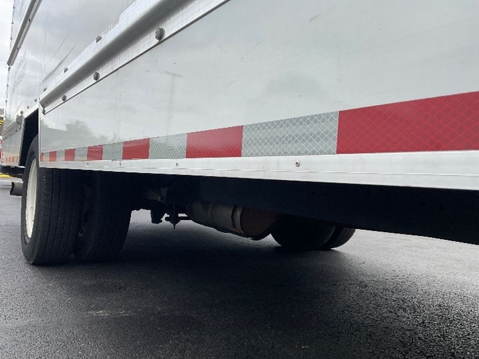 Light Duty Box Truck-Light and Medium Duty Trucks-Ford-2022-E350-Sterling-VA-63,911\n\t\tmiles-$ 39,750 - Image 5