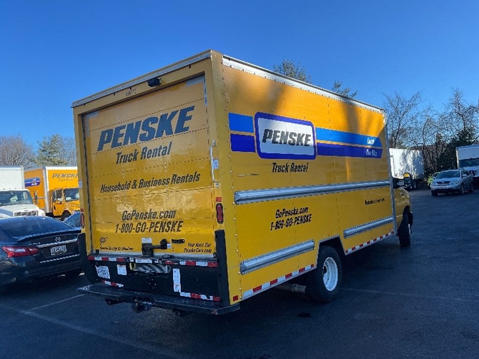 Light Duty Box Truck-Light and Medium Duty Trucks-Ford-2022-E350-Sterling-VA-69,777\n\t\tmiles-$ 31,750 - Image 13