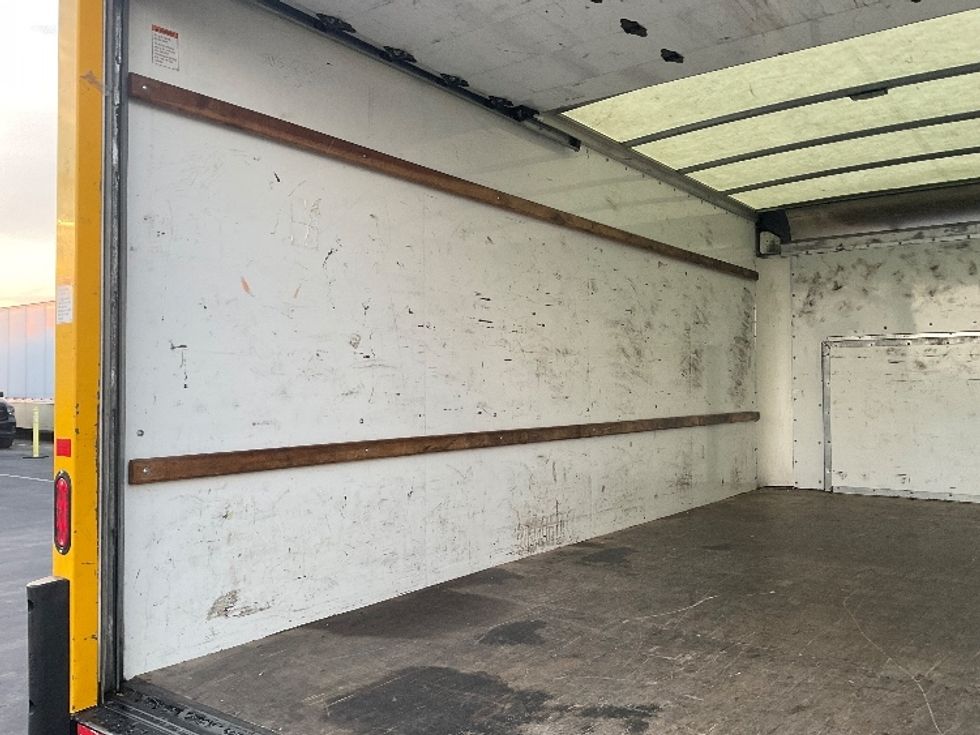 Light Duty Box Truck-Light and Medium Duty Trucks-Ford-2022-E350-Stockton-CA-100,712\n\t\tmiles-$ 28,250 - Image 11