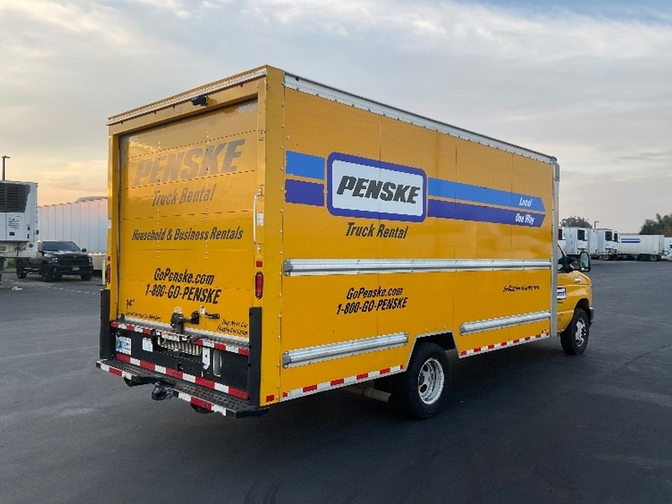 Light Duty Box Truck-Light and Medium Duty Trucks-Ford-2022-E350-Stockton-CA-100,712\n\t\tmiles-$ 28,250 - Image 13