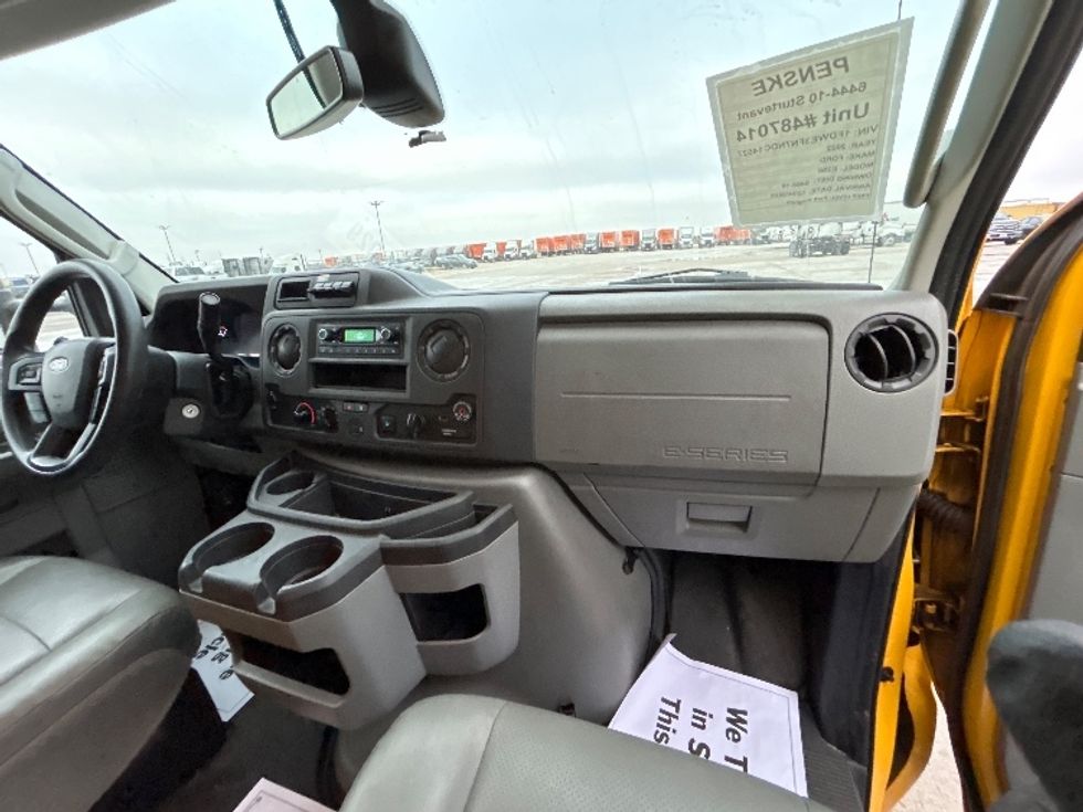 Light Duty Box Truck-Light and Medium Duty Trucks-Ford-2022-E350-Sturtevant-WI-100,506\n\t\tmiles-$ 28,250 - Image 20