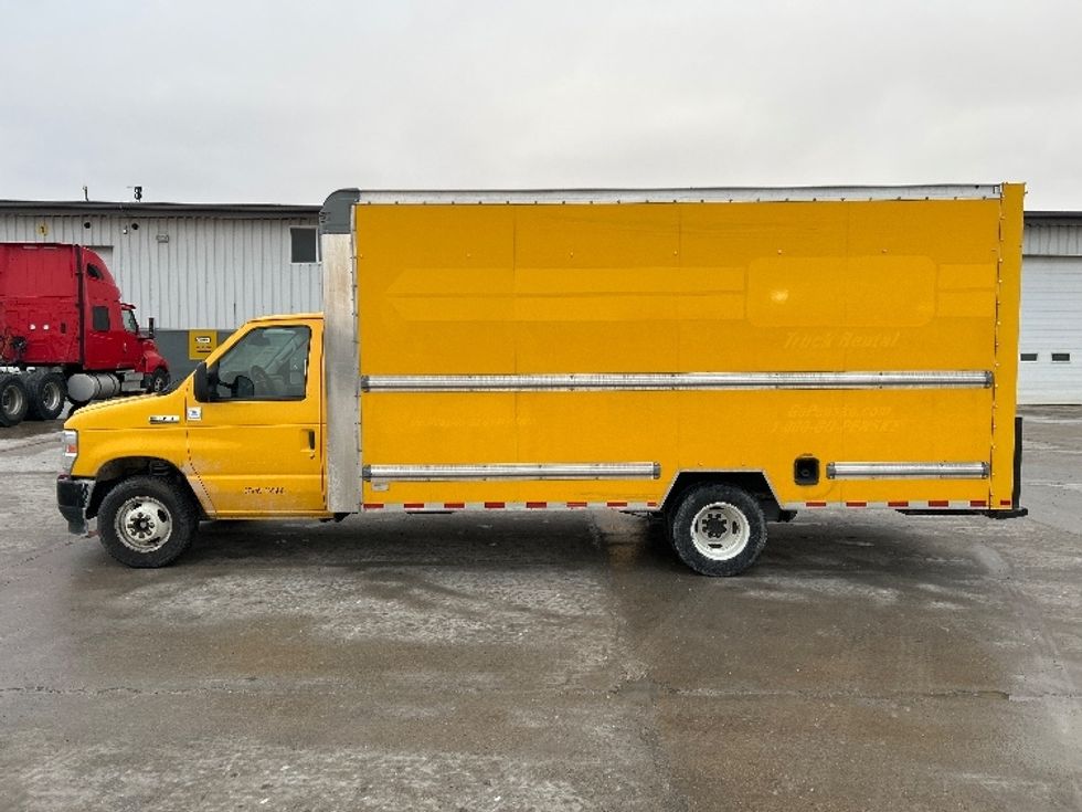 Light Duty Box Truck-Light and Medium Duty Trucks-Ford-2022-E350-Sturtevant-WI-100,506\n\t\tmiles-$ 28,250 - Image 4