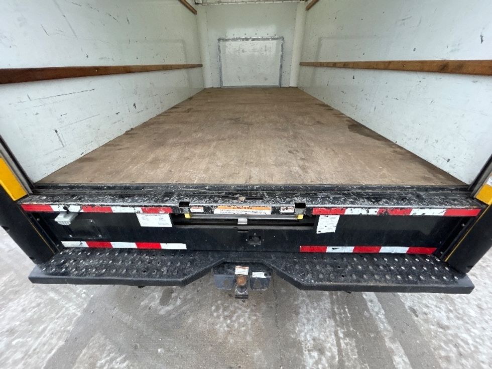 Light Duty Box Truck-Light and Medium Duty Trucks-Ford-2022-E350-Sturtevant-WI-100,506\n\t\tmiles-$ 28,250 - Image 9