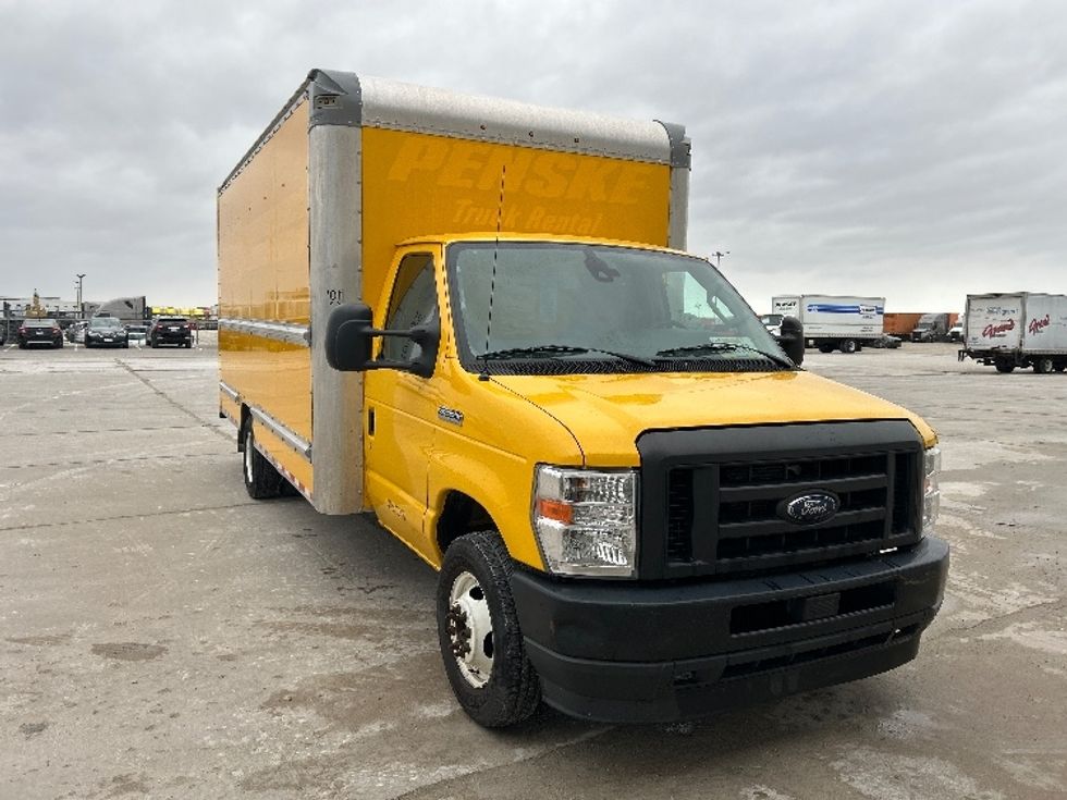 Light Duty Box Truck-Light and Medium Duty Trucks-Ford-2022-E350-Sturtevant-WI-130,819\n\t\tmiles-$ 22,750 - Image 1