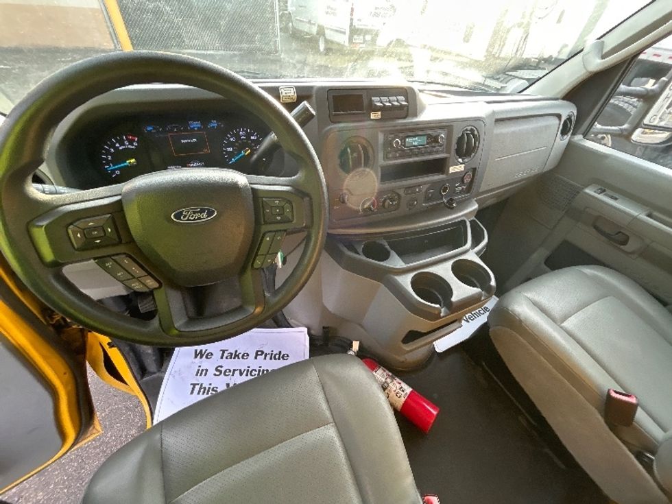 Light Duty Box Truck-Light and Medium Duty Trucks-Ford-2022-E350-Sturtevant-WI-86,885\n\t\tmiles-$ 30,000 - Image 16