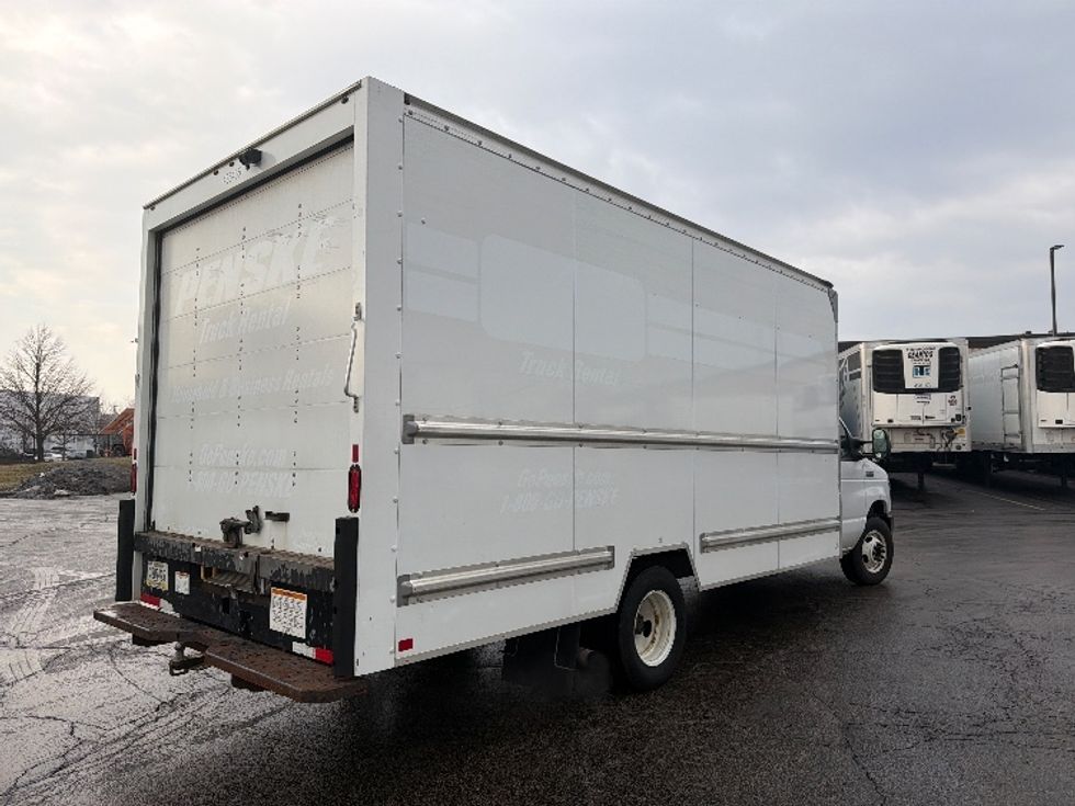 Light Duty Box Truck-Light and Medium Duty Trucks-Ford-2022-E350-Sturtevant-WI-93,047\n\t\tmiles-$ 32,250 - Image 5