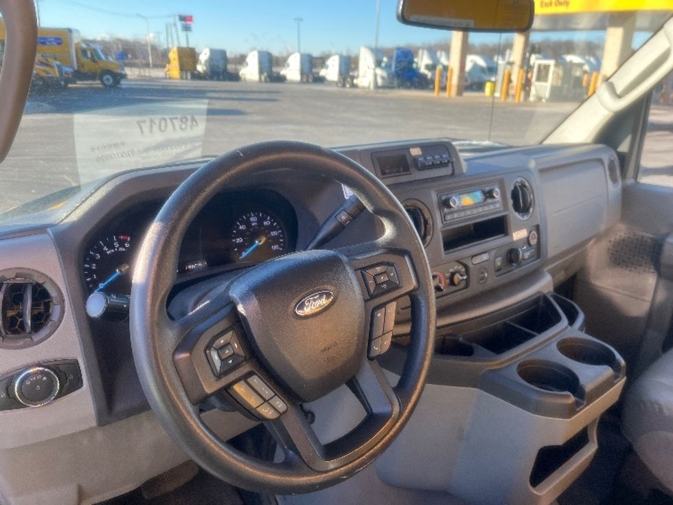 Light Duty Box Truck-Light and Medium Duty Trucks-Ford-2022-E350-Sturtevant-WI-95,413\n\t\tmiles-$ 29,000 - Image 17