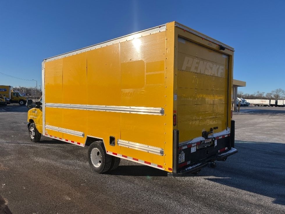 Light Duty Box Truck-Light and Medium Duty Trucks-Ford-2022-E350-Sturtevant-WI-95,413\n\t\tmiles-$ 29,000 - Image 5