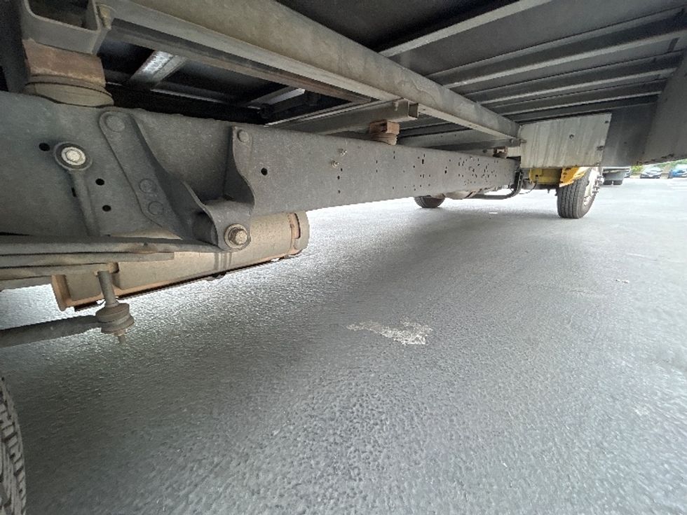 Light Duty Box Truck-Light and Medium Duty Trucks-Ford-2022-E350-Sun Valley-CA-75,704\n\t\tmiles-$ 31,500 - Image 14