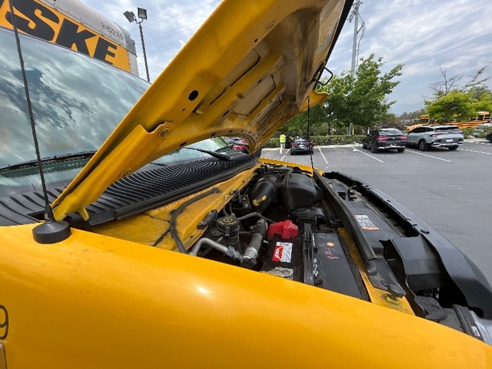 Light Duty Box Truck-Light and Medium Duty Trucks-Ford-2022-E350-Sun Valley-CA-75,704\n\t\tmiles-$ 31,500 - Image 23