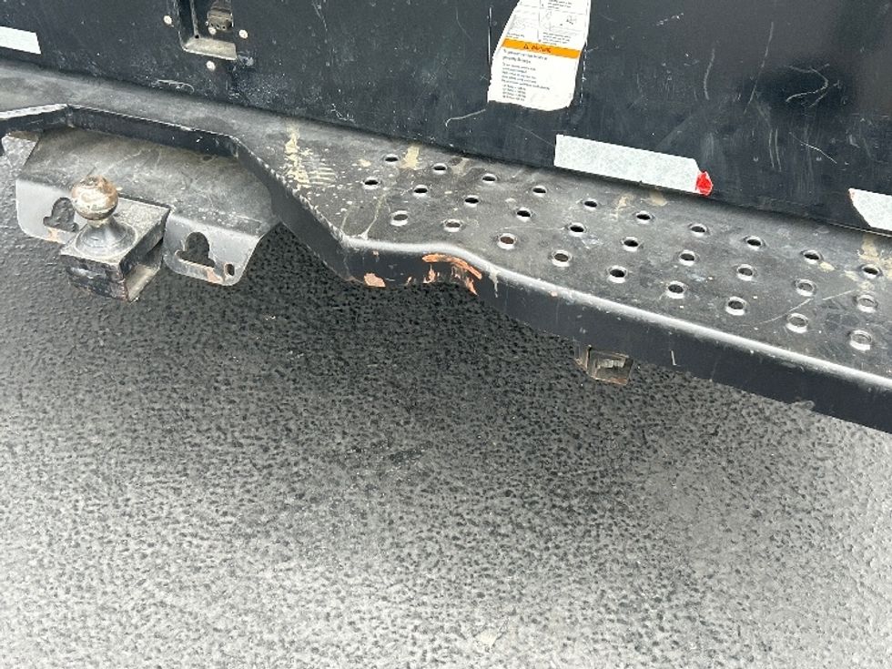 Light Duty Box Truck-Light and Medium Duty Trucks-Ford-2022-E350-Sun Valley-CA-75,704\n\t\tmiles-$ 31,500 - Image 28