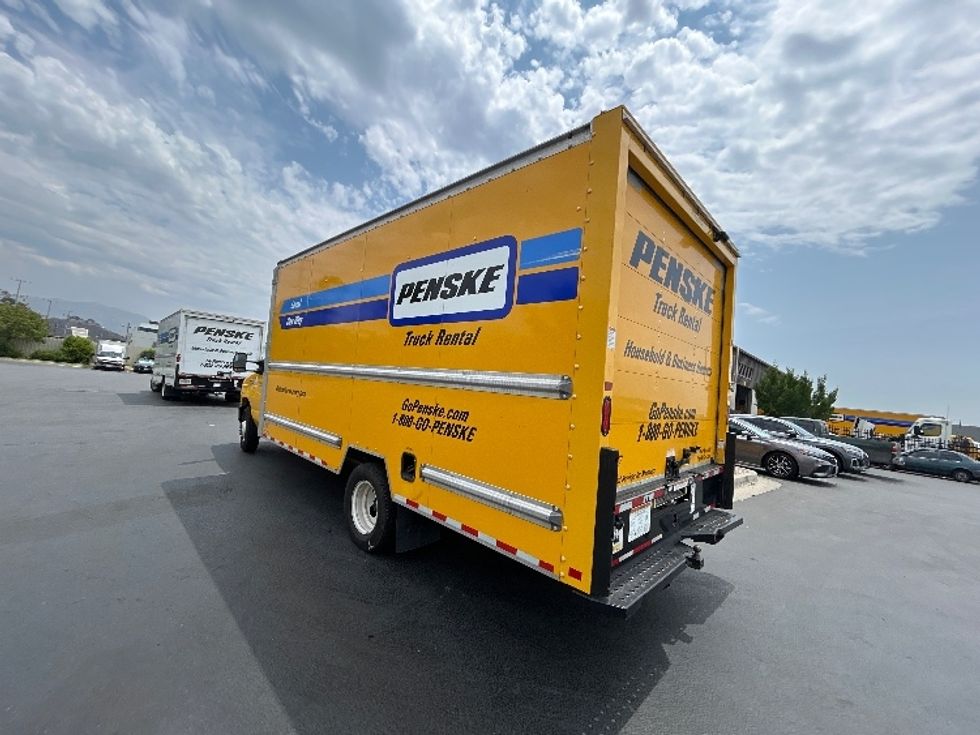 Light Duty Box Truck-Light and Medium Duty Trucks-Ford-2022-E350-Sun Valley-CA-75,704\n\t\tmiles-$ 31,500 - Image 6