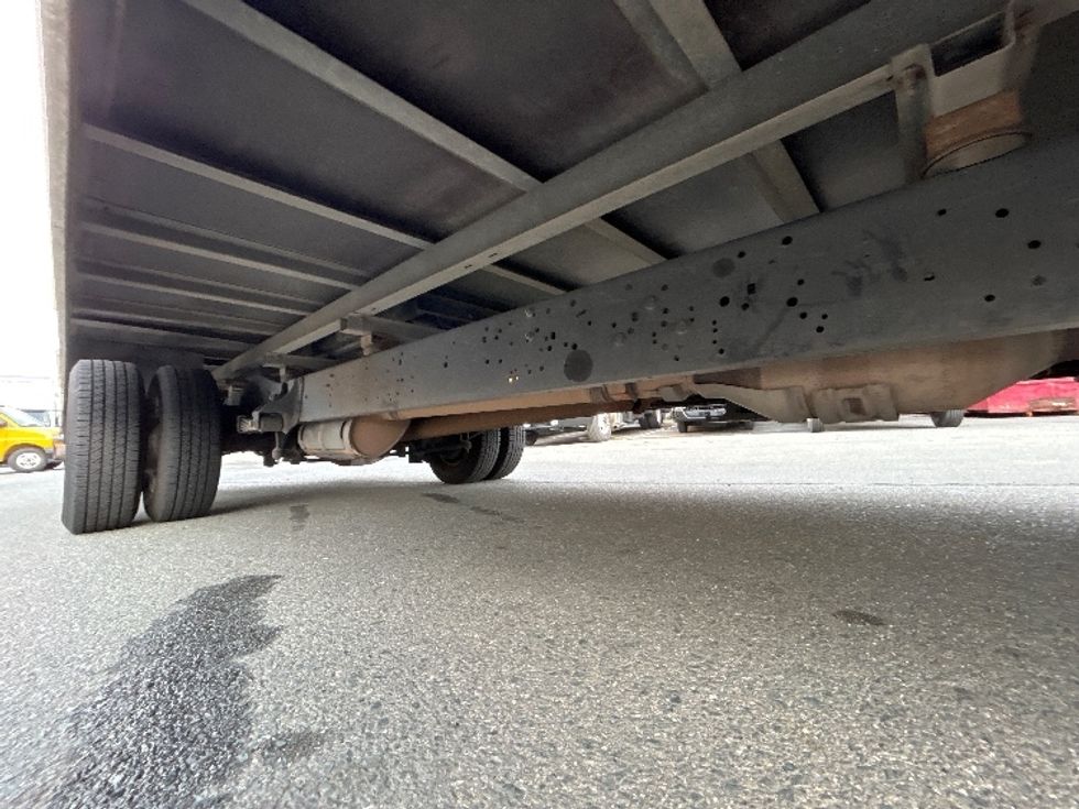 Light Duty Box Truck-Light and Medium Duty Trucks-Ford-2022-E350-Sun Valley-CA-80,295\n\t\tmiles-$ 34,500 - Image 14