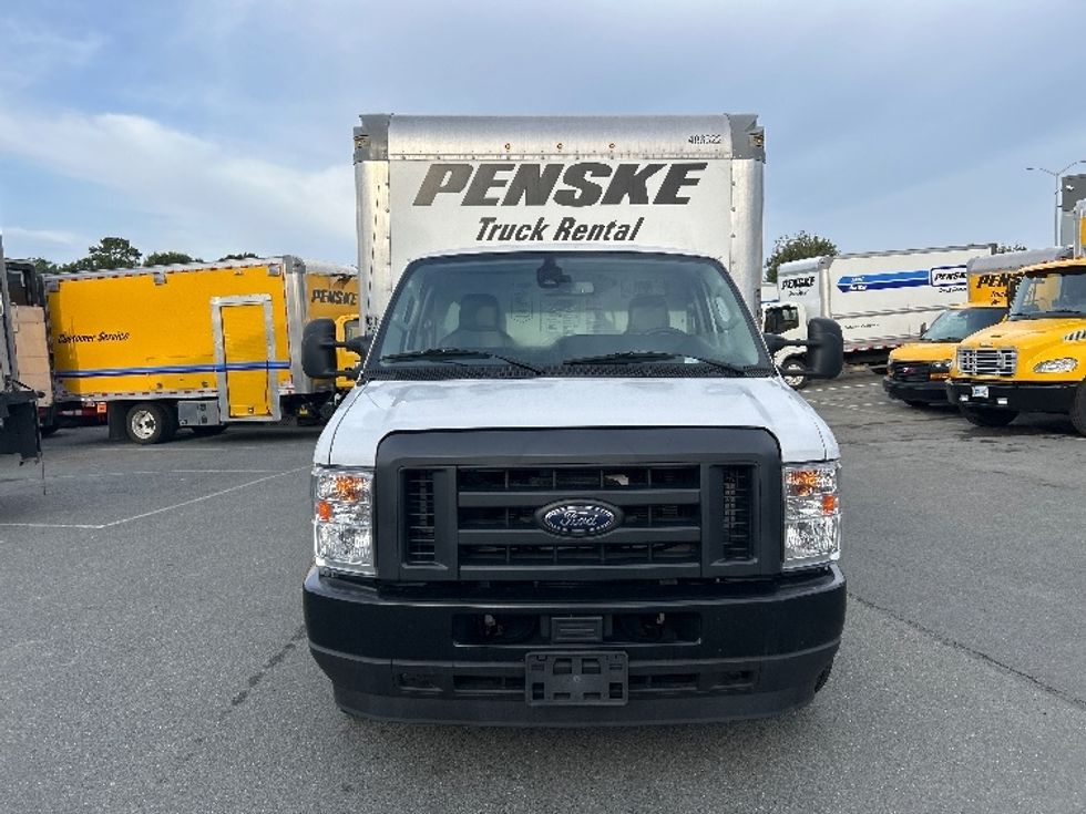 Light Duty Box Truck-Light and Medium Duty Trucks-Ford-2022-E350-Sun Valley-CA-80,295\n\t\tmiles-$ 34,500 - Image 2